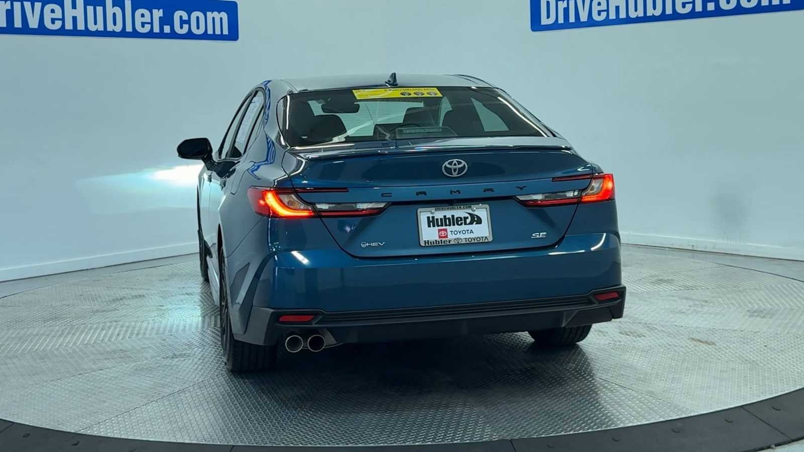 Used 2025 Toyota Camry SE w/ Convenience Package FWD image 54
