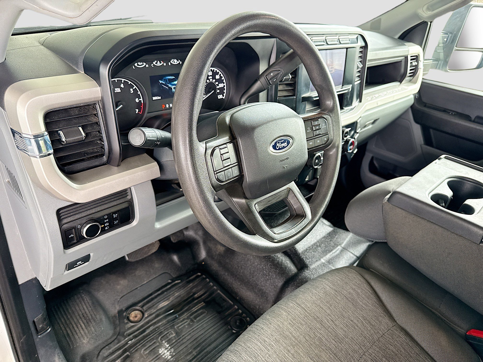 Used 2023 Ford F250 XL image 21