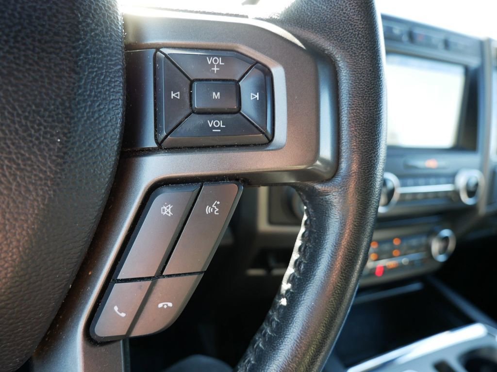 Used 2018 Ford Expedition Max XLT w/ Equipment Group 202A AWD/4WD image 32