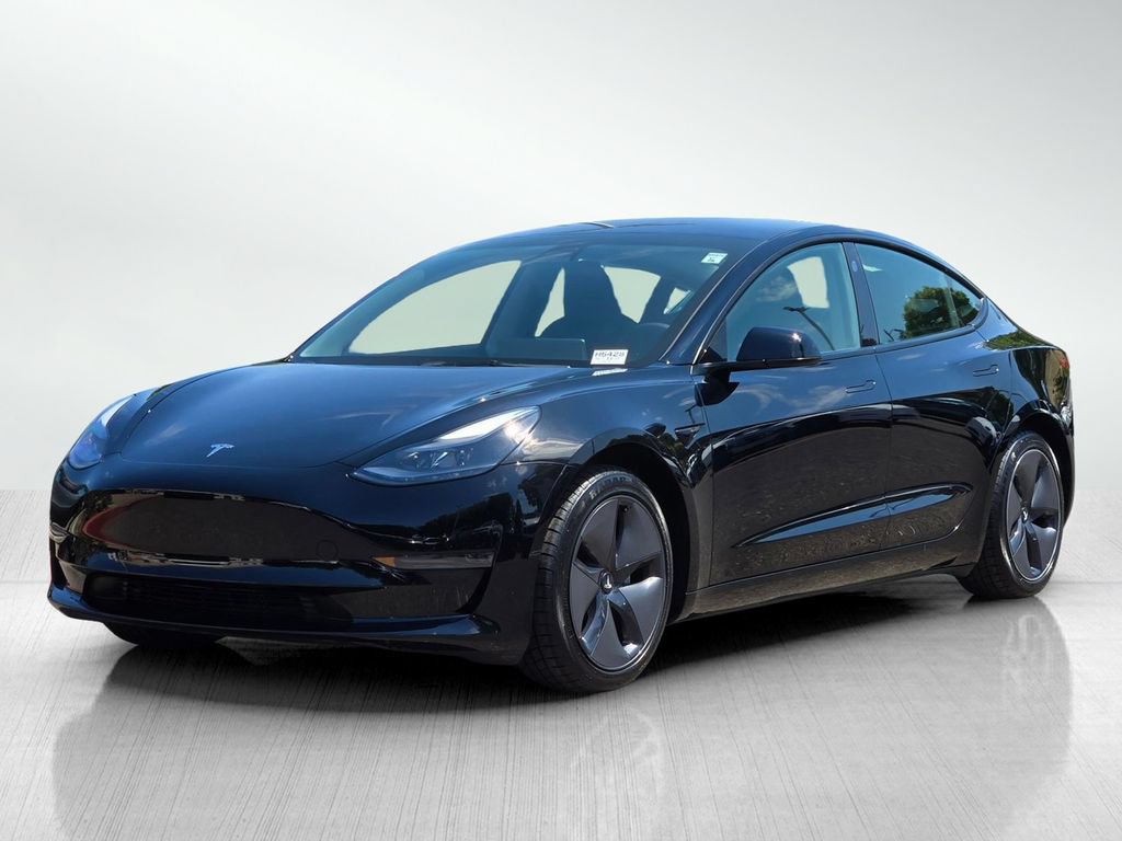 Used 2023 Tesla Model 3 Standard Range RWD image 9