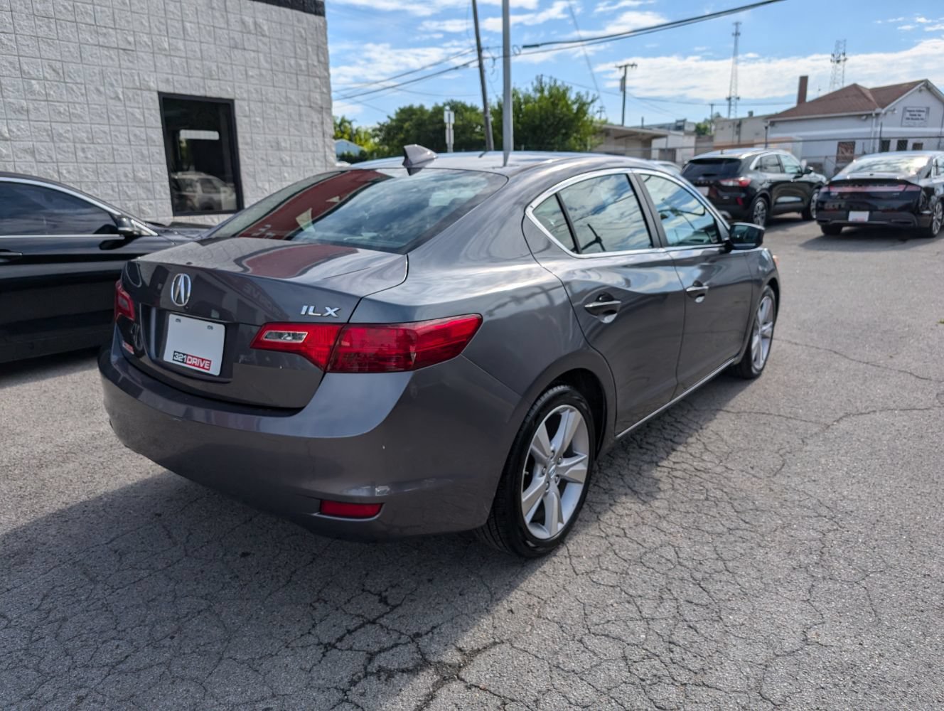 Used 2015 Acura ILX FWD image 6