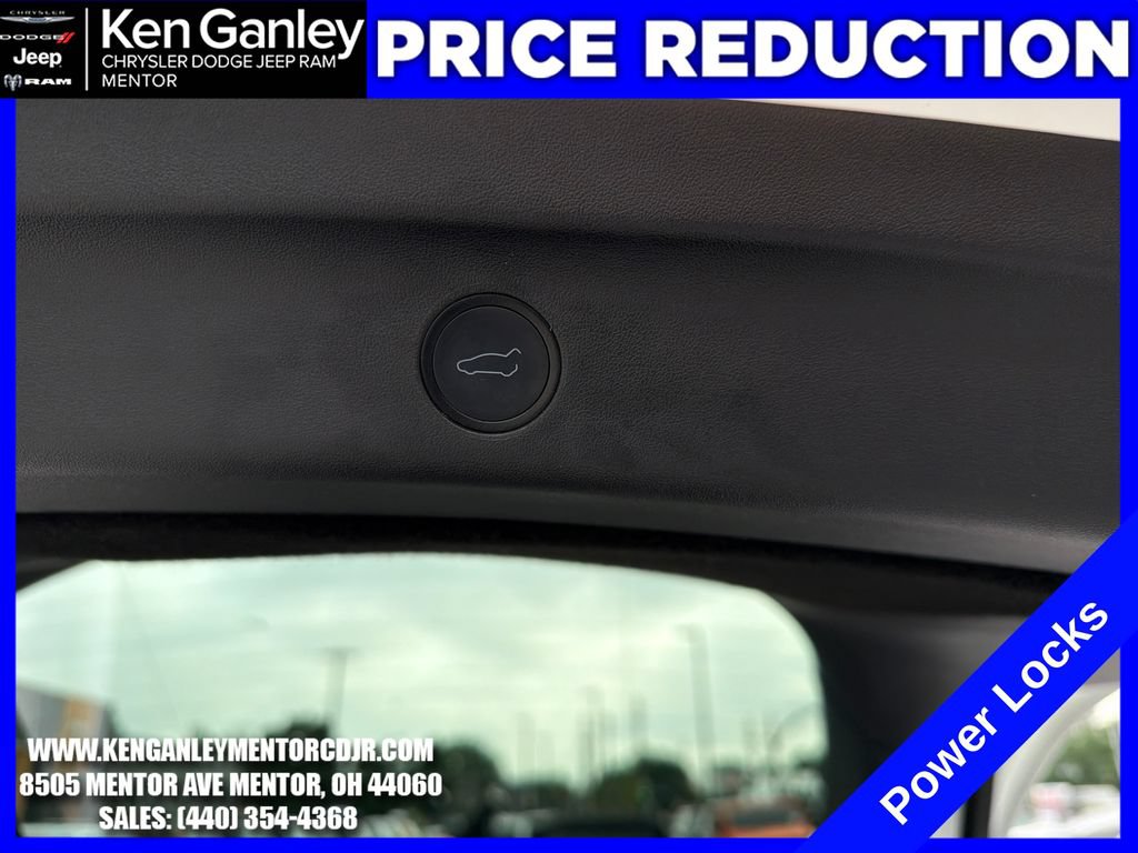 Used 2020 Tesla Model Y Long Range AWD/4WD image 17