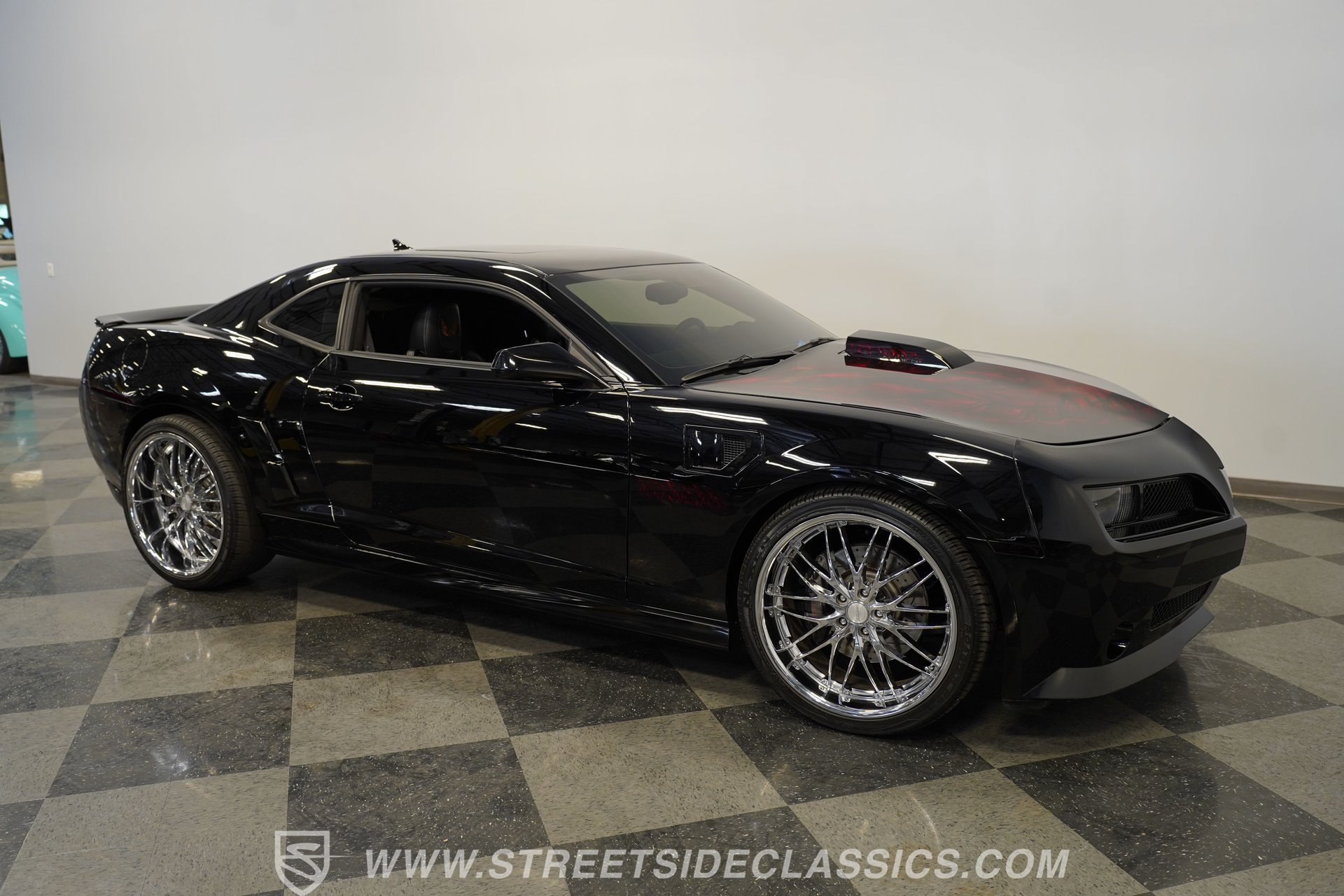 Used 2010 Chevrolet Camaro SS w/ RS Package RWD image 16