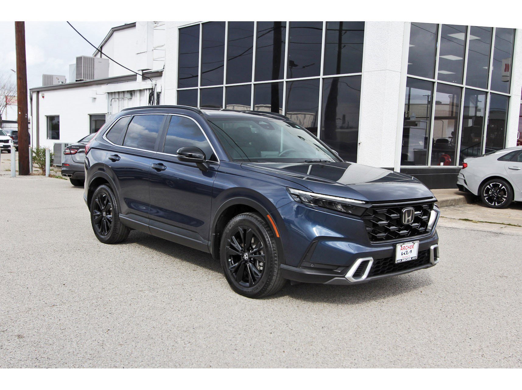 Used 2024 Honda CR-V Sport Touring image 9