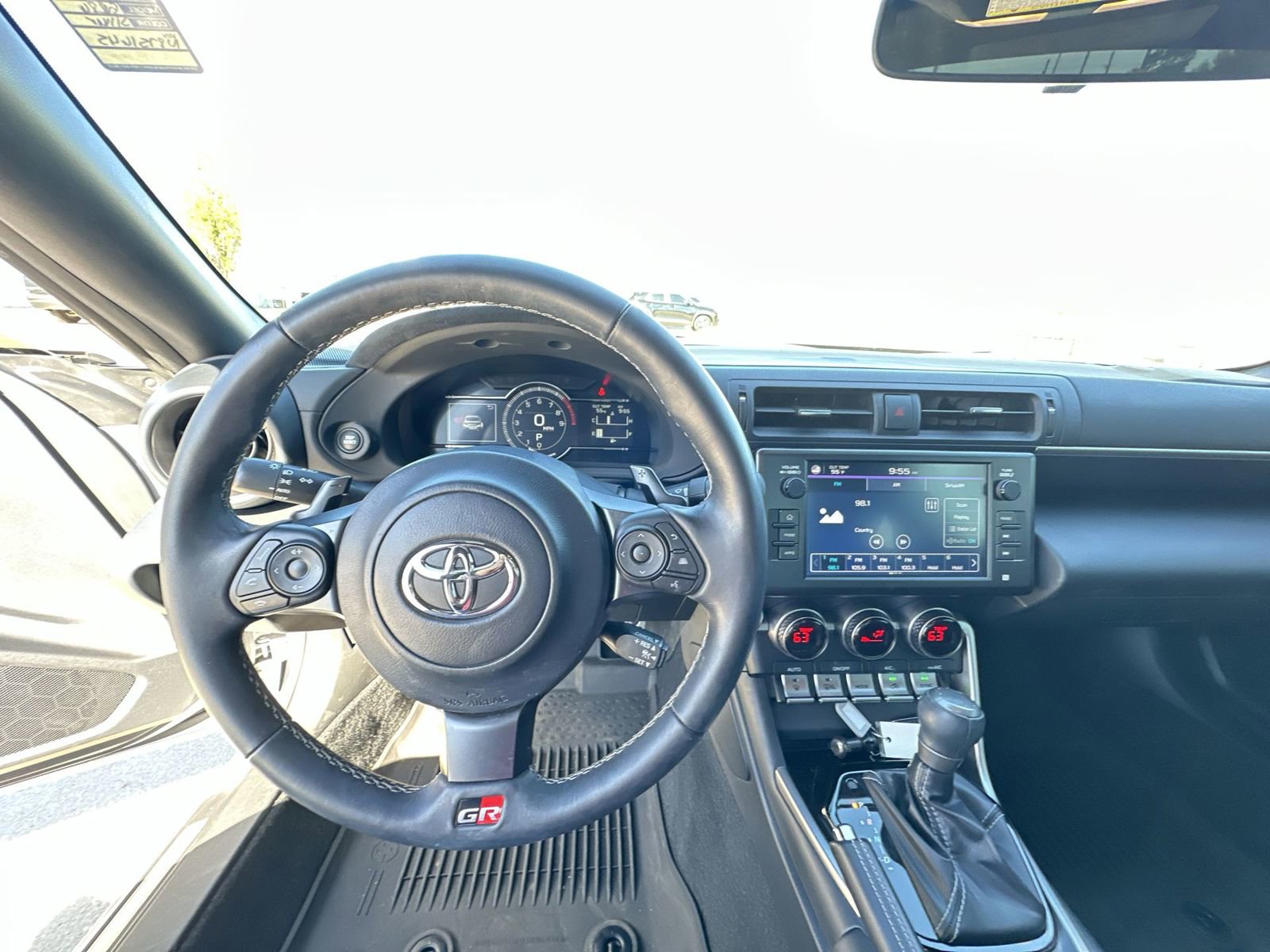 Used 2022 Toyota GR86 Premium w/ ALL Weather Mat Package (TMS) RWD image 11
