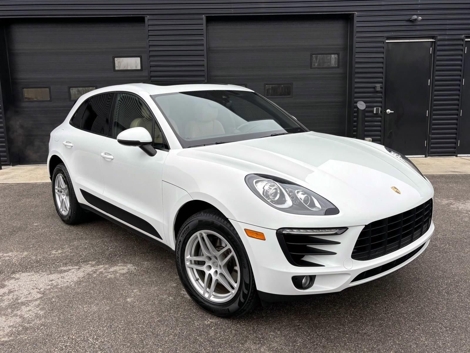 Used 2017 Porsche Macan image 12