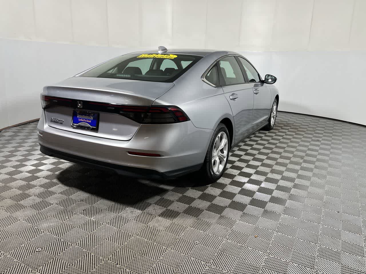 Used 2025 Honda Accord LX image 8