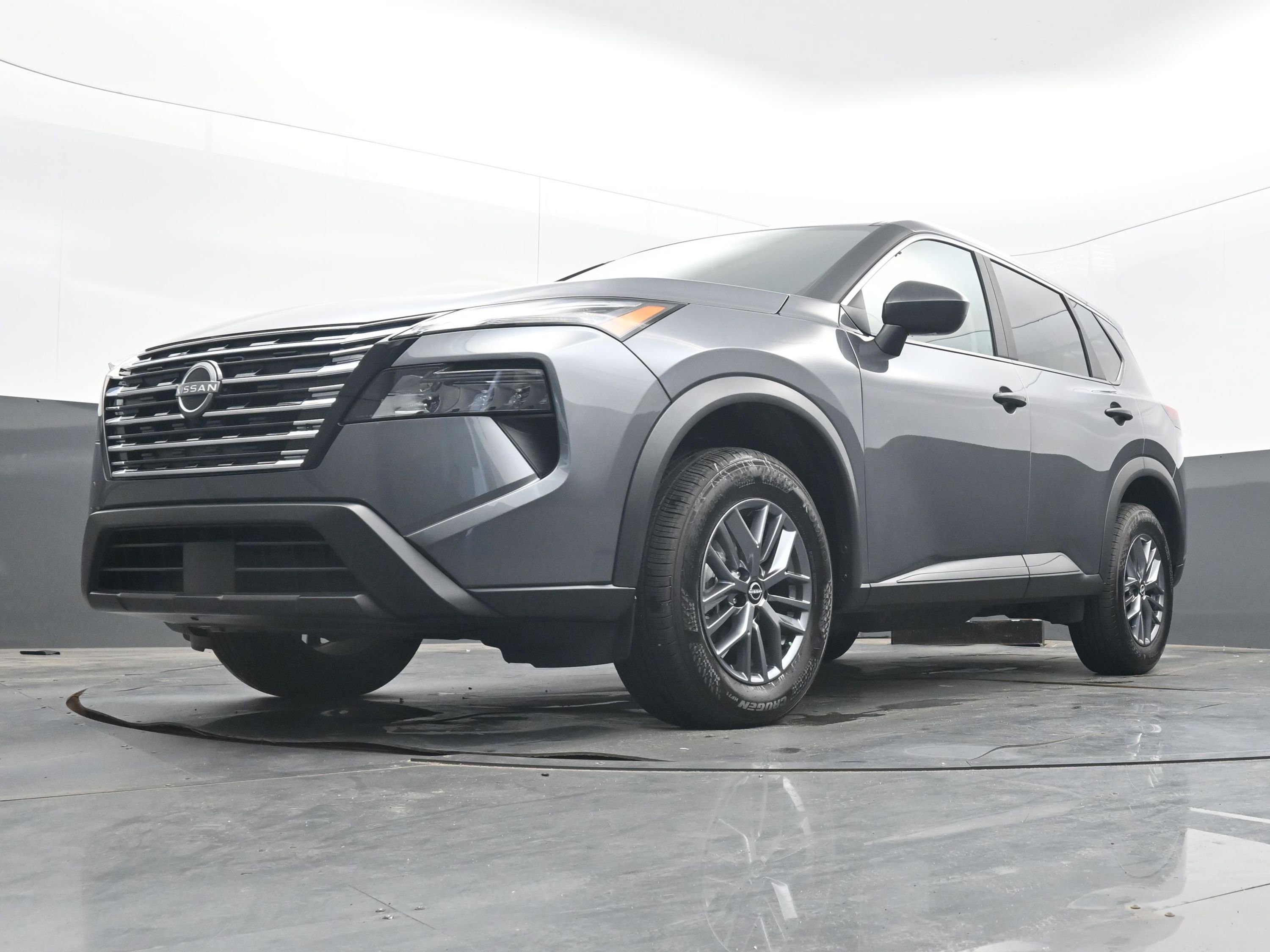 Certified 2025 Nissan Rogue S image 20