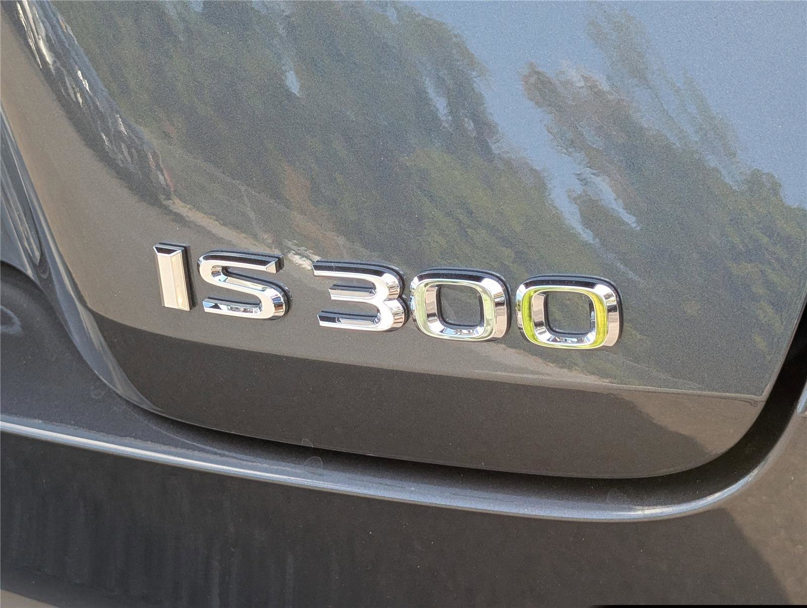 Certified 2025 Lexus IS 300 w/ Comfort Package image 9