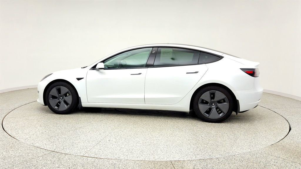 Used 2021 Tesla Model 3 Standard Range Plus RWD image 8