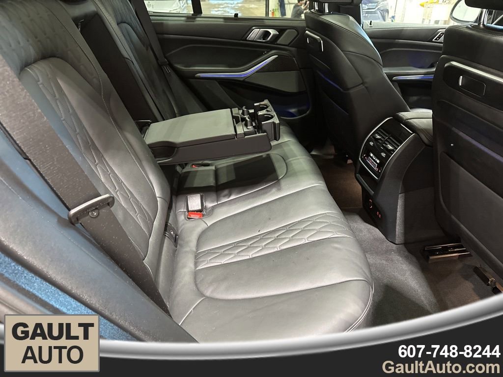 Used 2024 BMW X5 M60i image 20