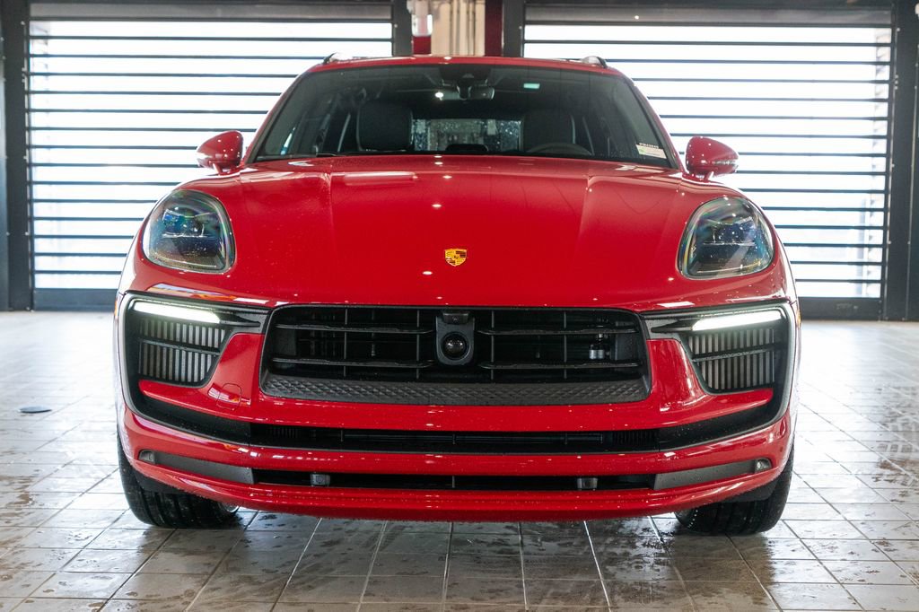 New 2026 Porsche Macan S image 7