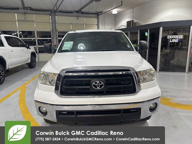 Used 2013 Toyota Tundra 4x4 Double Cab w/ SR5 Pkg image 3