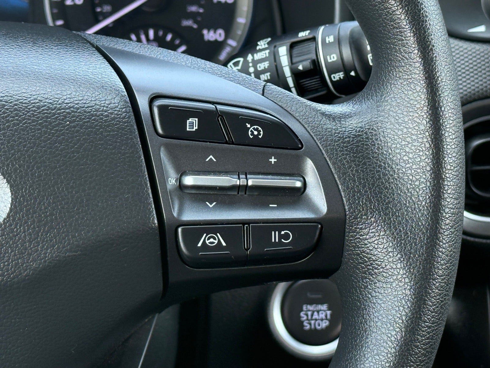 Used 2022 Hyundai Kona SEL FWD image 21