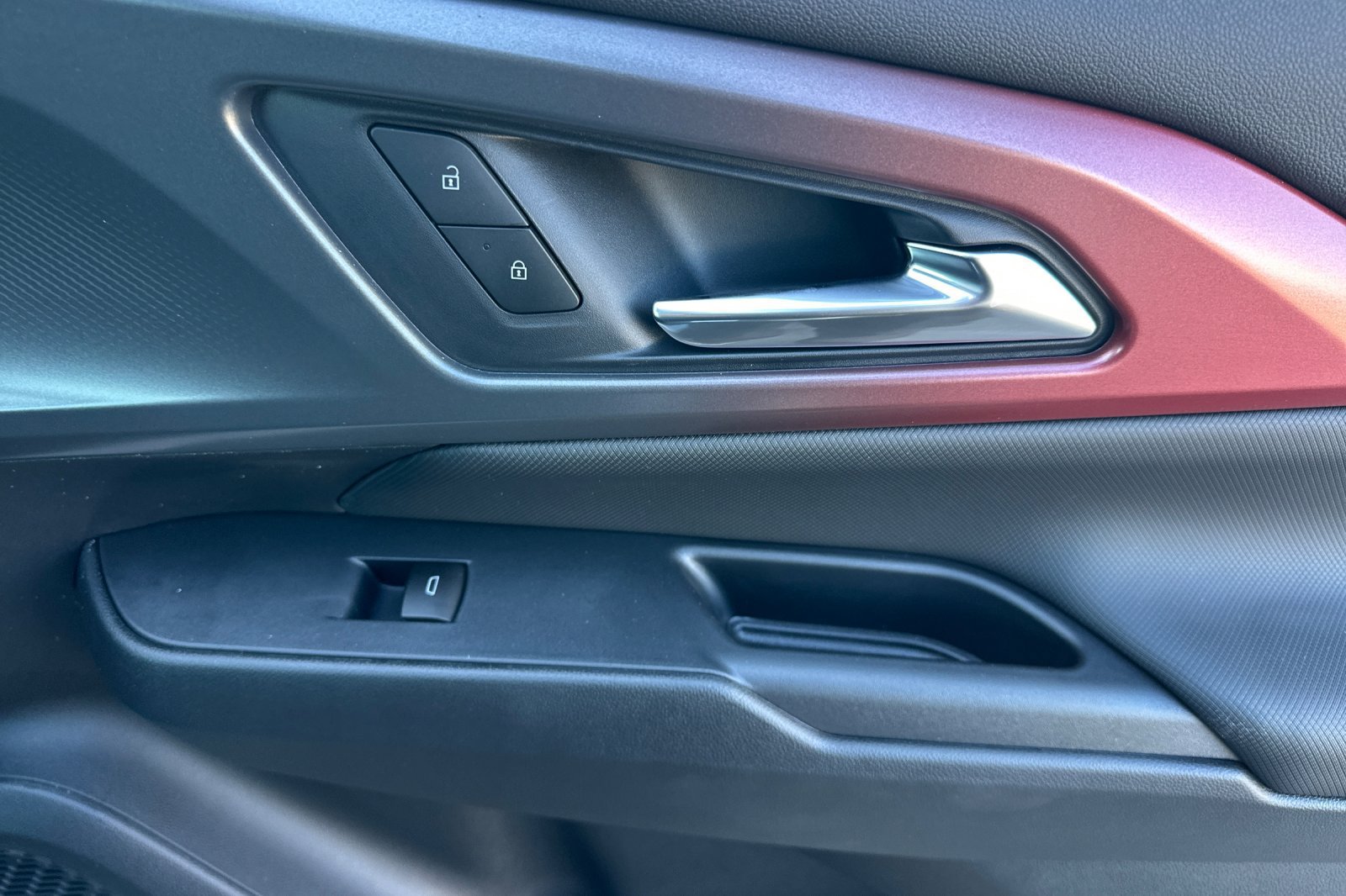 New 2026 Chevrolet Equinox EV RS w/ Convenience Package II FWD image 19