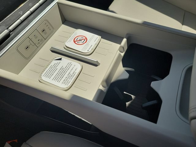 New 2027 Hyundai Santa Fe SEL FWD image 16