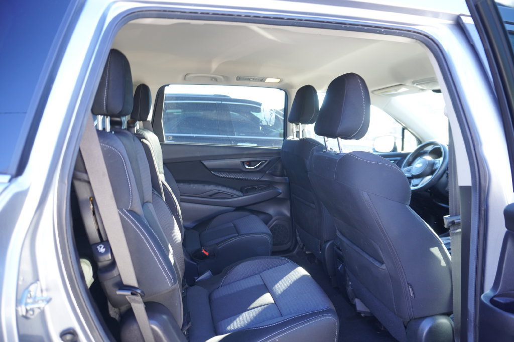 Used 2024 Subaru Ascent Premium w/ Convenience Package AWD/4WD image 7