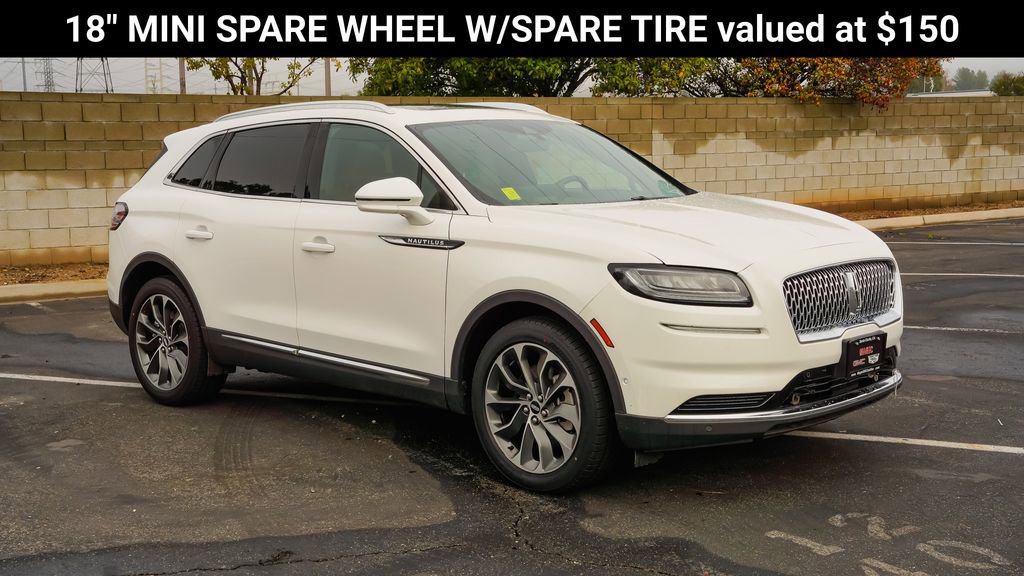 Used 2023 Lincoln Nautilus Reserve w/ Equipment Group 201A image 8