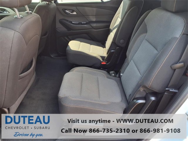 Used 2021 Chevrolet Traverse LT image 12