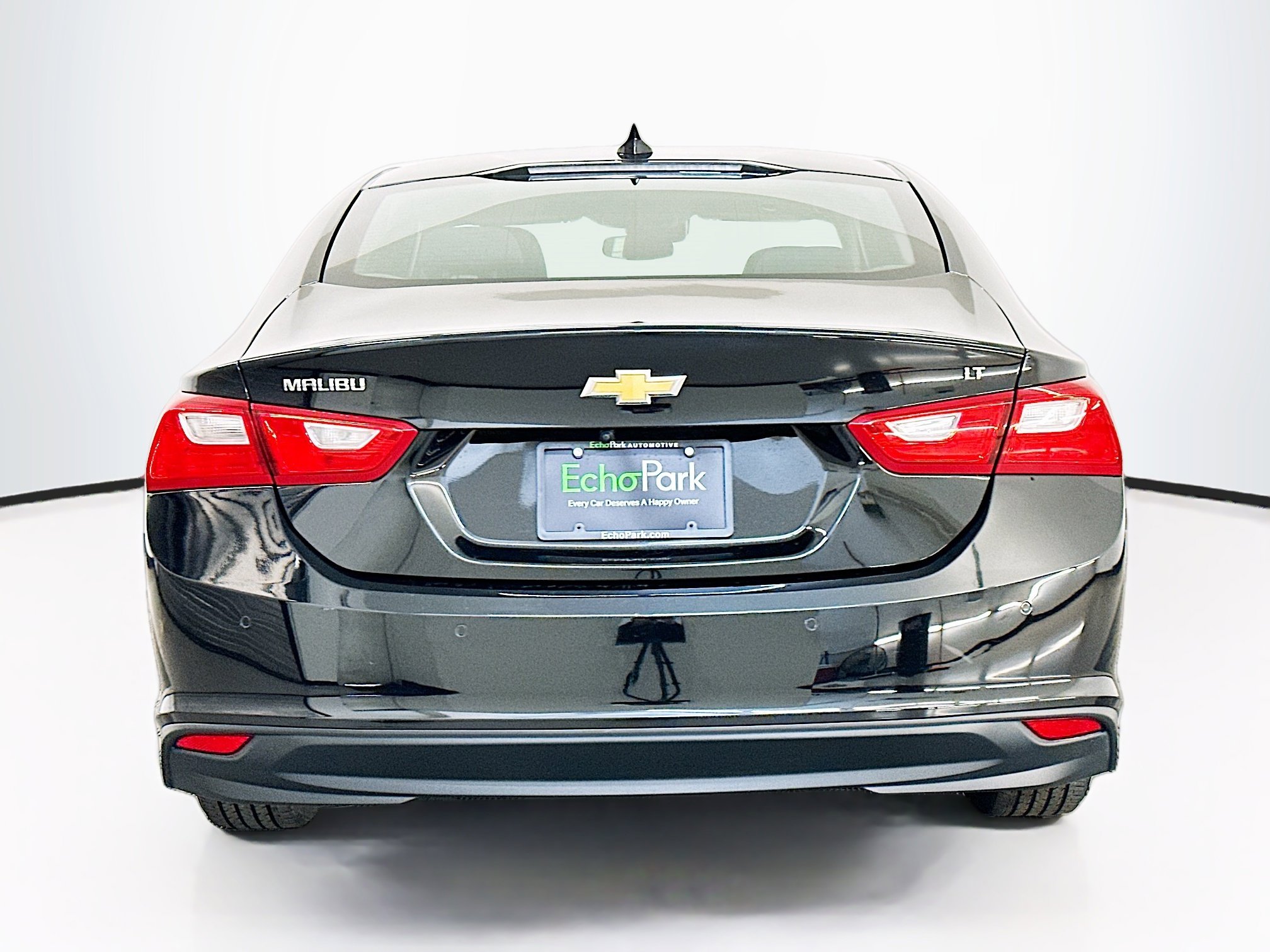 Used 2024 Chevrolet Malibu LT FWD image 7