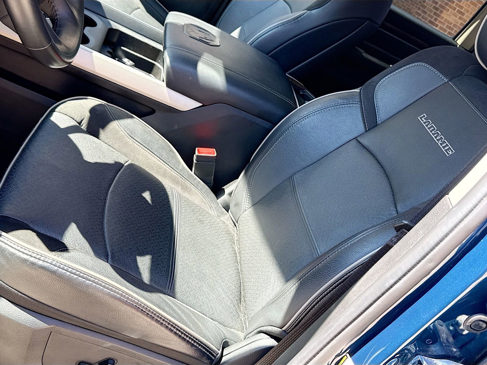 Used 2023 RAM 3500 Laramie image 18