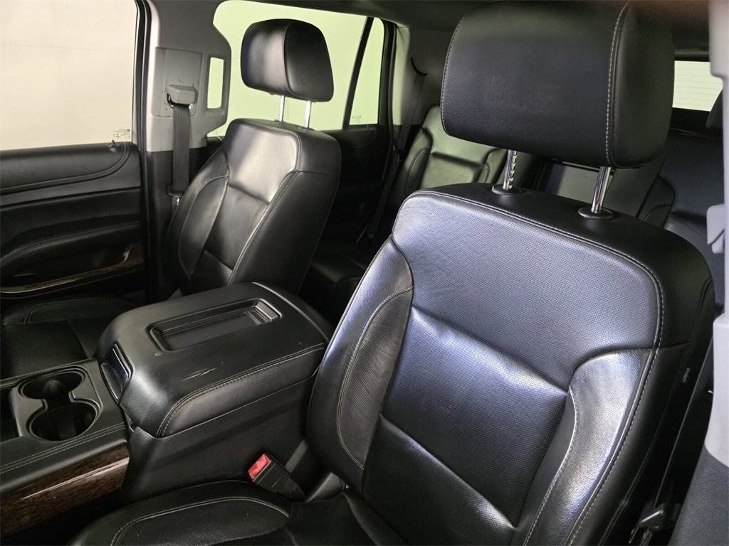 Used 2020 GMC Yukon SLT w/ Premium Edition image 10