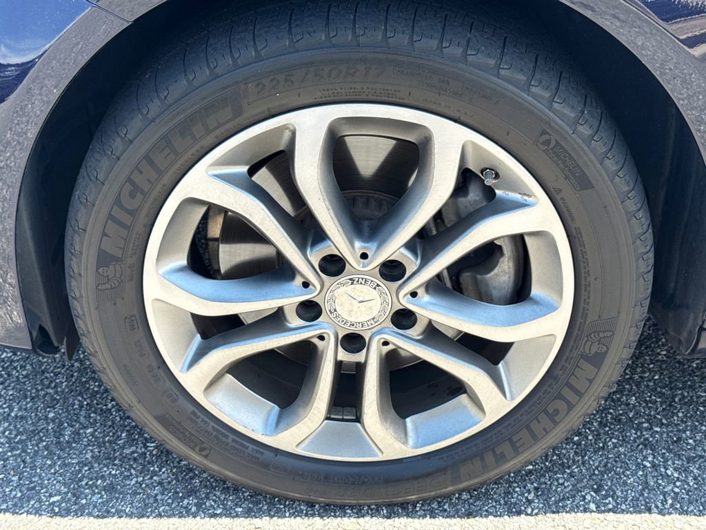 Used 2016 Mercedes-Benz C 300 4MATIC Sedan image 11