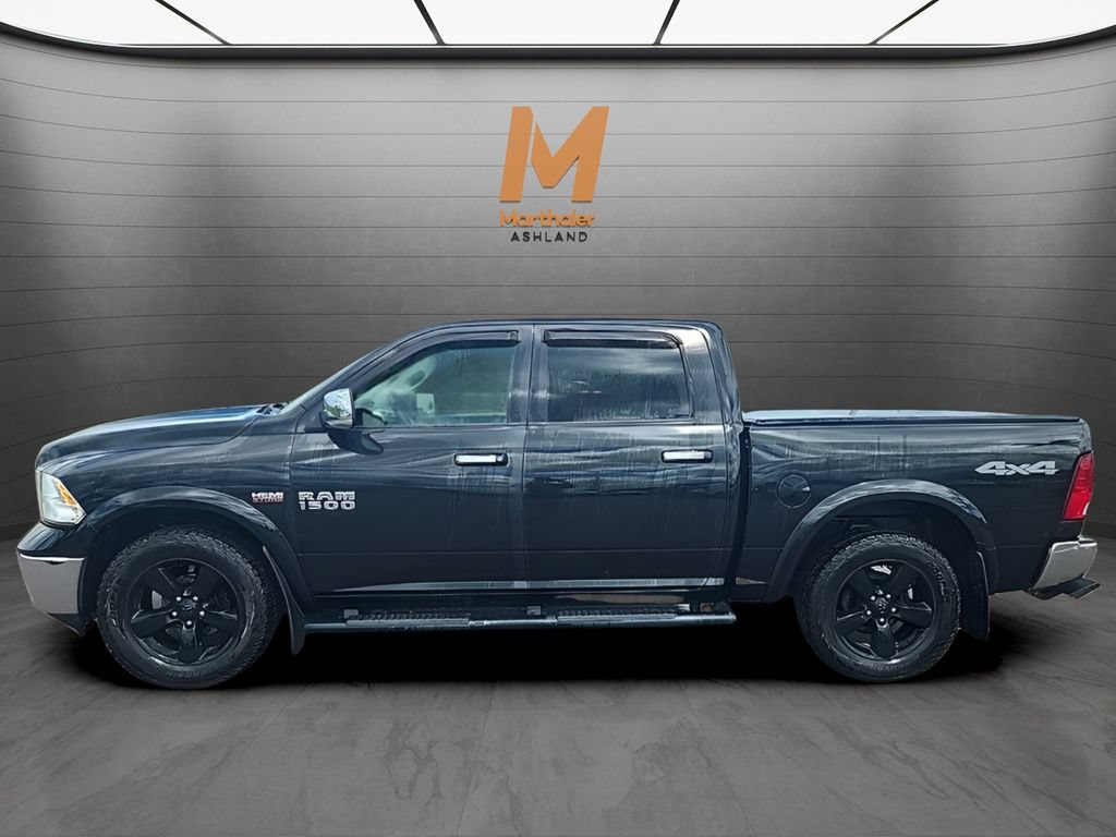 Used 2018 RAM 1500 SLT AWD/4WD image 2