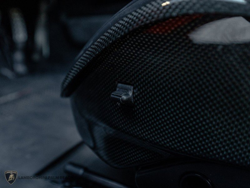 Used 2025 Ferrari 296 GTS image 31