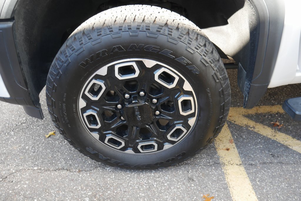 Used 2024 GMC Sierra 2500 Denali w/ Snow Plow Prep/Camper Package image 31