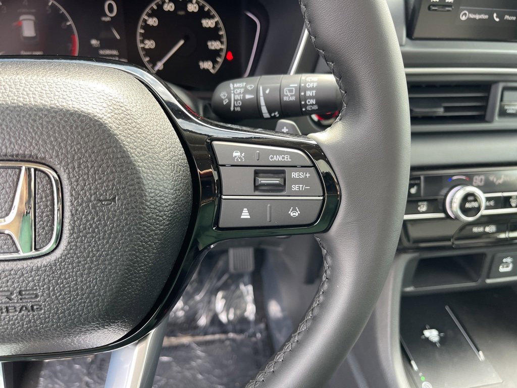 New 2025 Honda Pilot Touring image 15