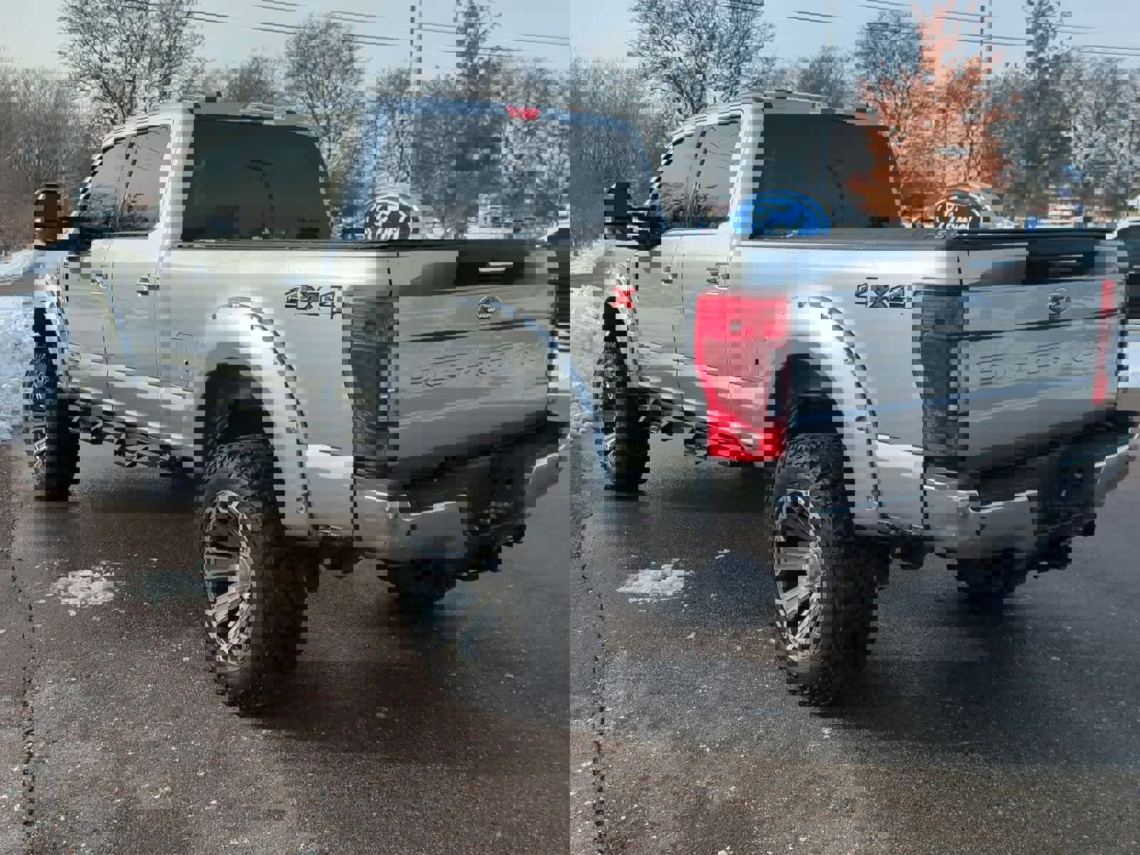 Used 2020 Ford F250 XLT w/ XLT Premium Package image 6