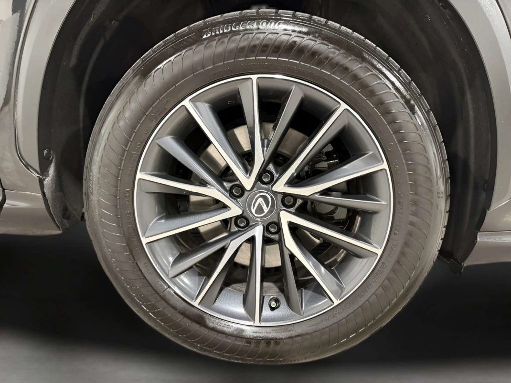 Used 2024 Lexus NX 250 FWD image 46