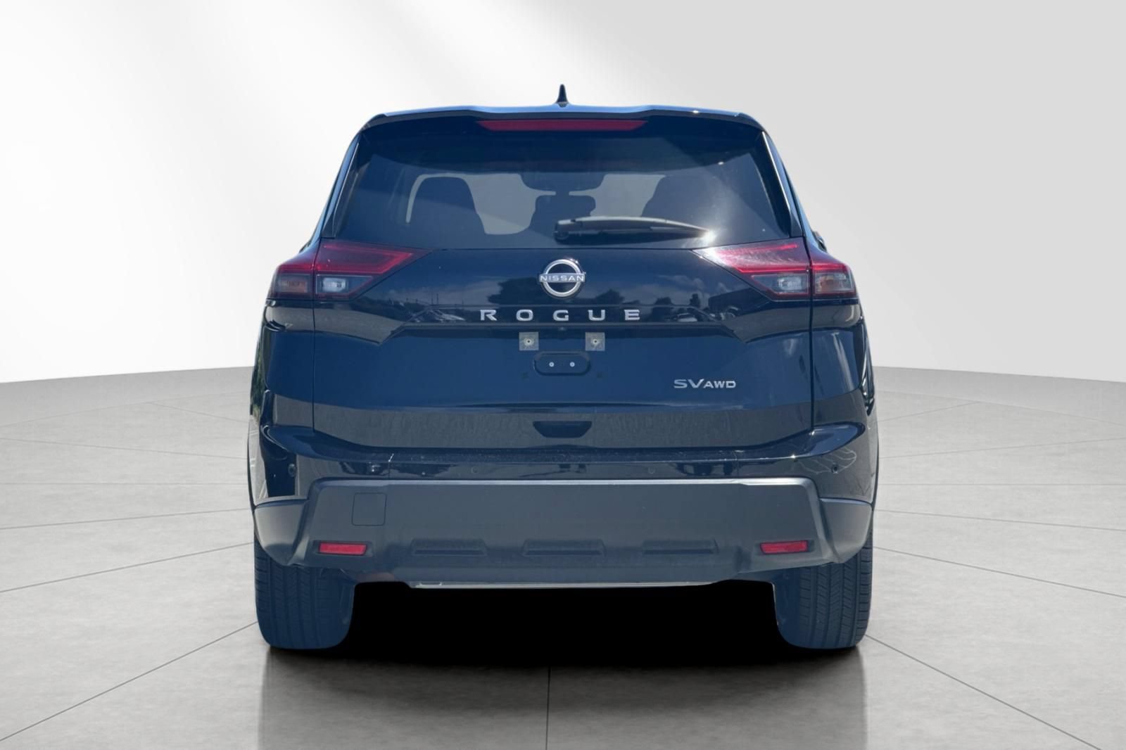 Used 2024 Nissan Rogue SV AWD/4WD image 5