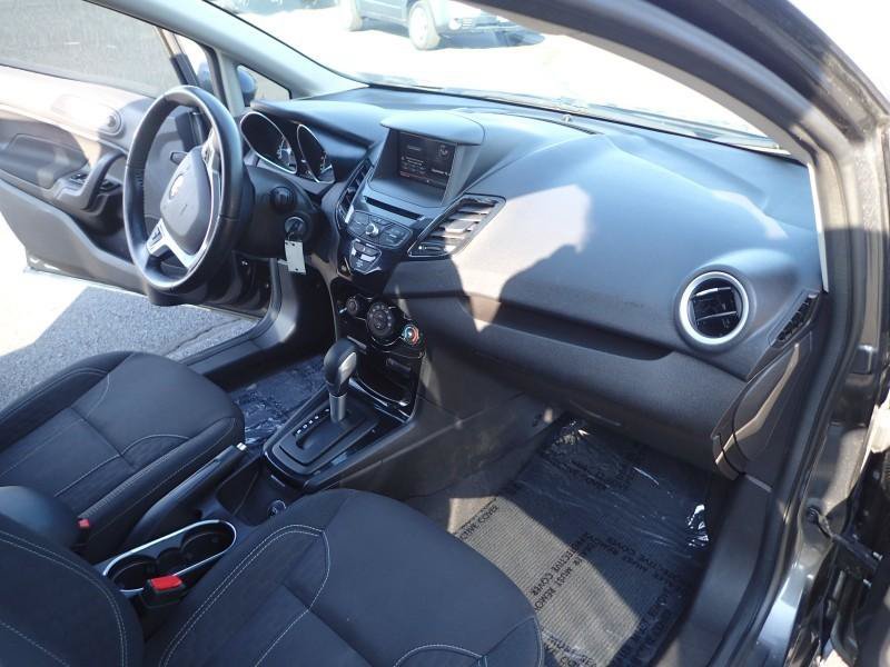 Used 2015 Ford Fiesta SE w/ Equipment Group 201A FWD image 12