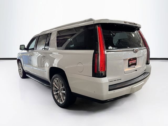 Used 2019 Cadillac Escalade ESV Luxury image 8