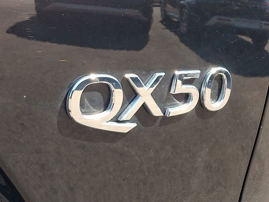 Used 2025 INFINITI QX50 Pure AWD/4WD image 29