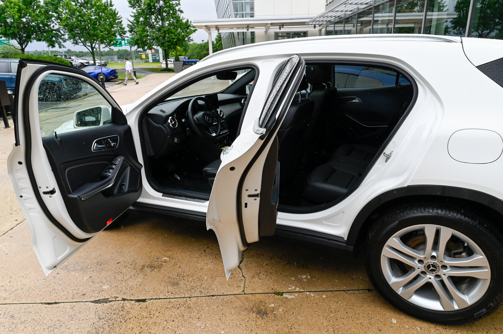 Used 2019 Mercedes-Benz GLA 250 4MATIC image 33