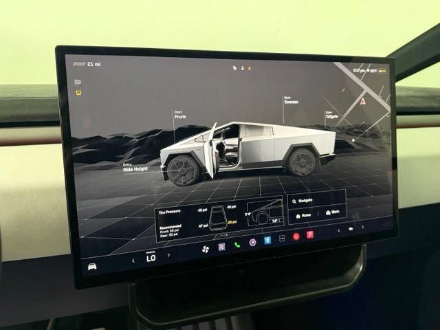 Used 2024 Tesla Cybertruck Cyberbeast AWD/4WD image 31
