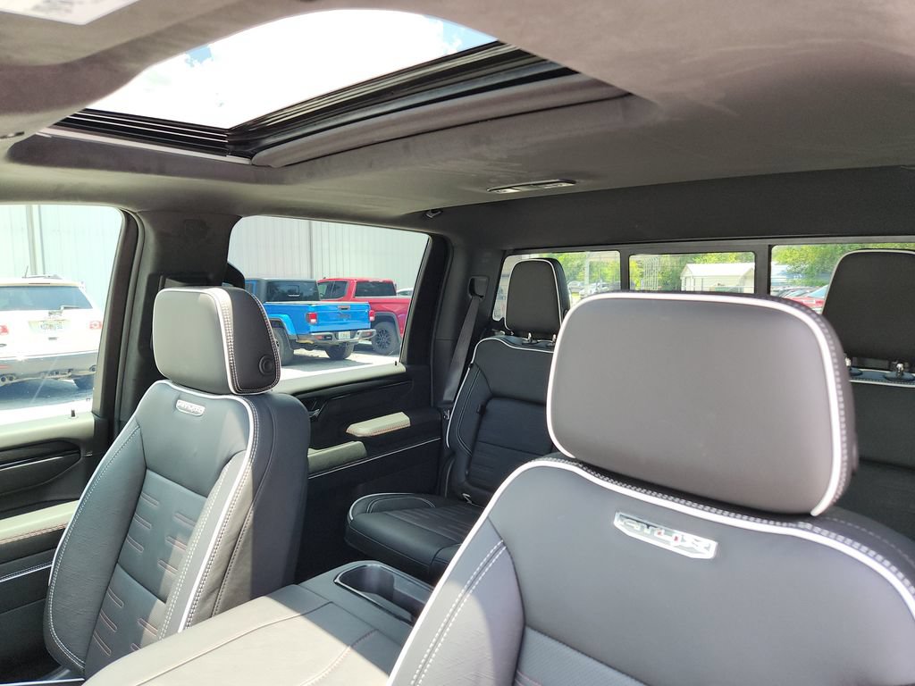 Used 2026 GMC Sierra 2500 AT4X AWD/4WD image 21