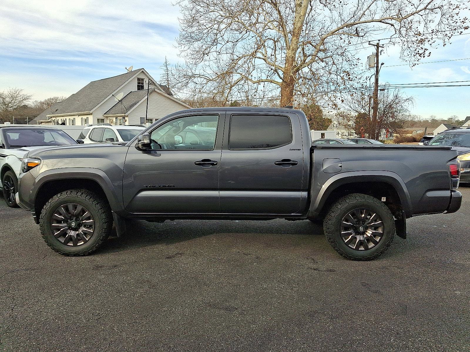 Used 2023 Toyota Tacoma Limited w/ Nightshade Package image 7