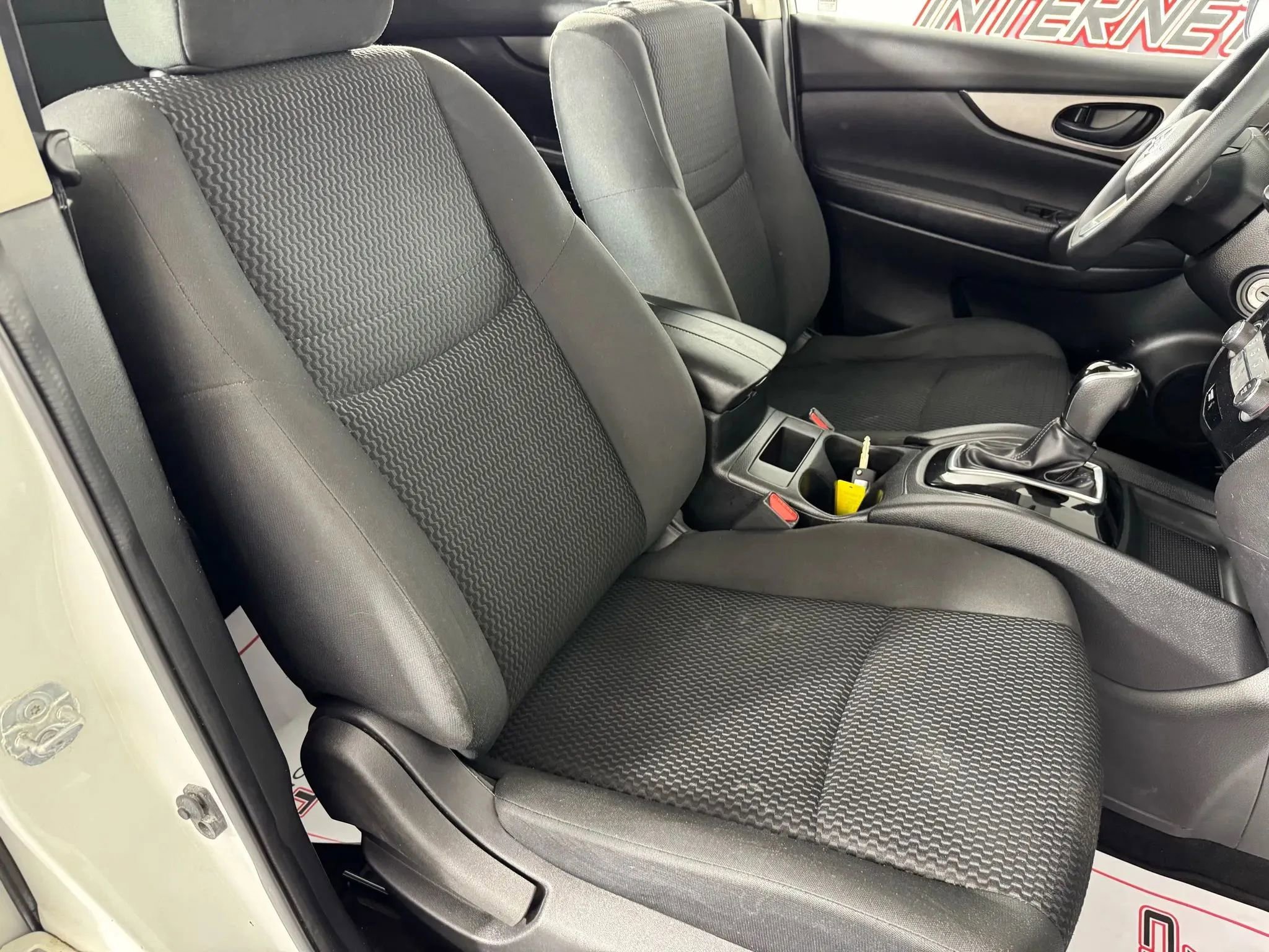 Used 2018 Nissan Rogue Sport S w/ S Appearance Package image 30