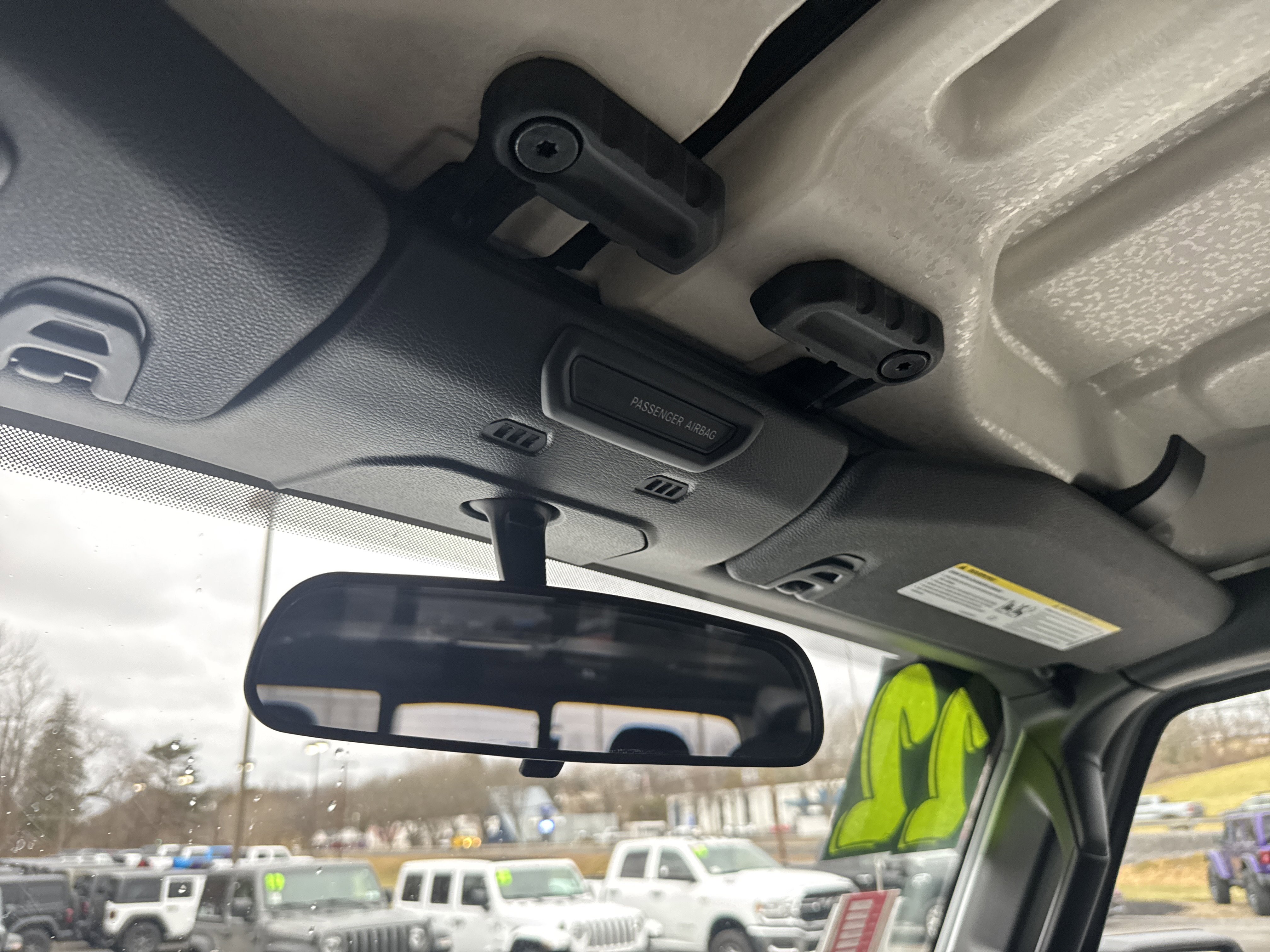 Used 2022 Jeep Gladiator Sport image 28