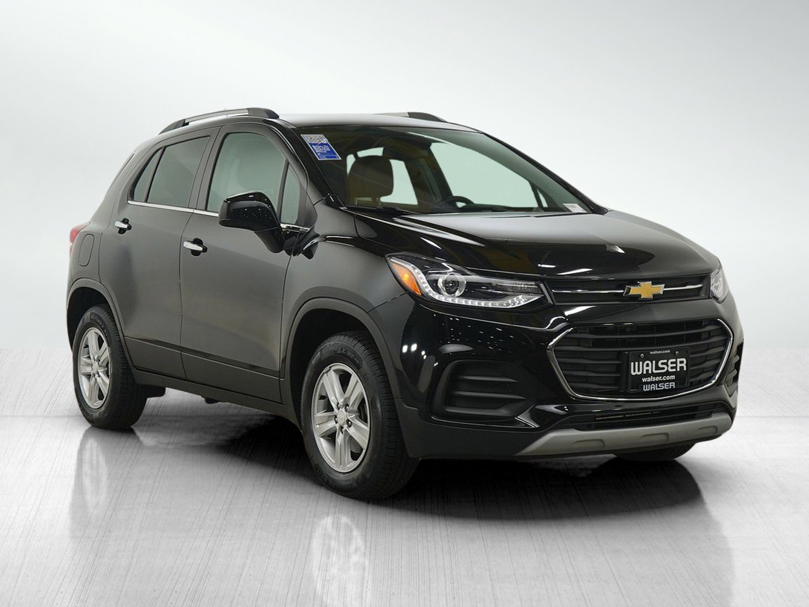 Used 2020 Chevrolet Trax LT w/ LT Convenience Package image 7