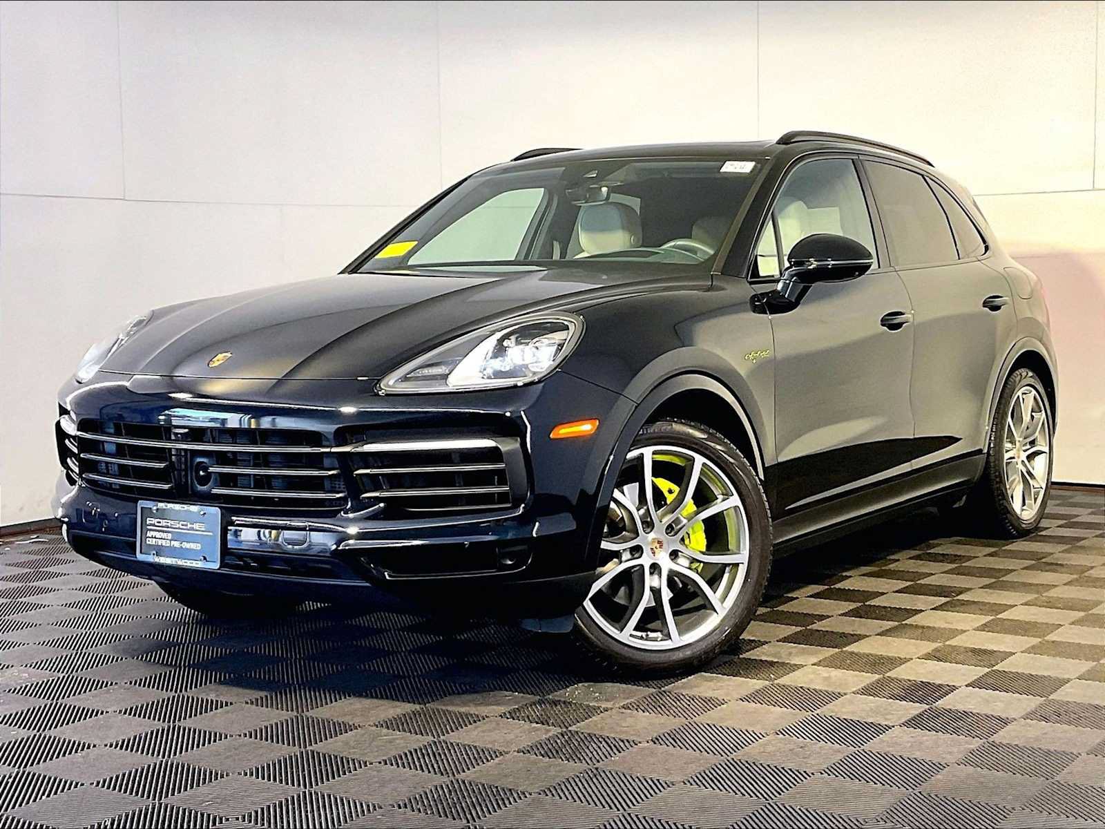 Certified 2023 Porsche Cayenne