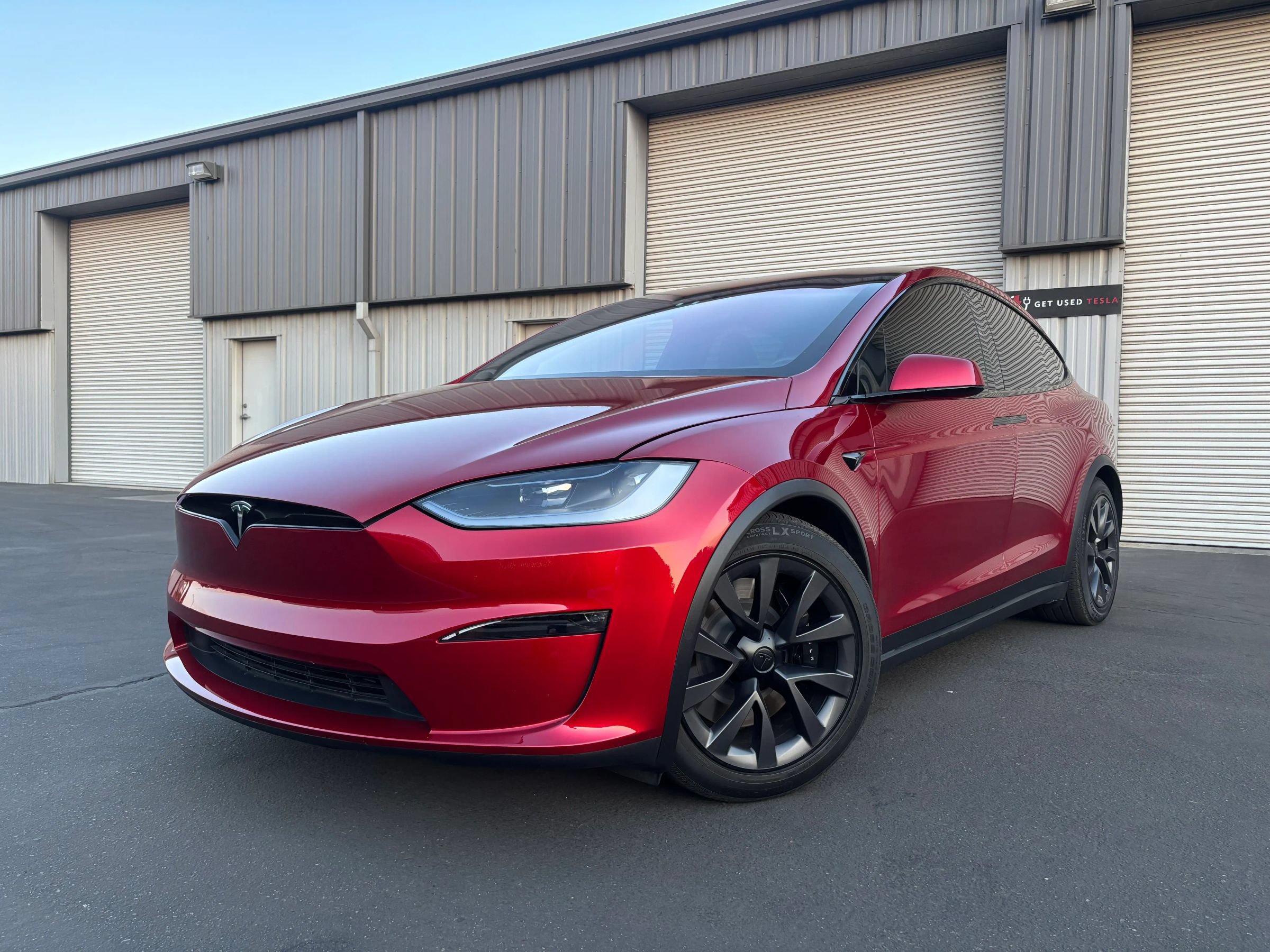 Used 2025 Tesla Model X AWD/4WD image 4