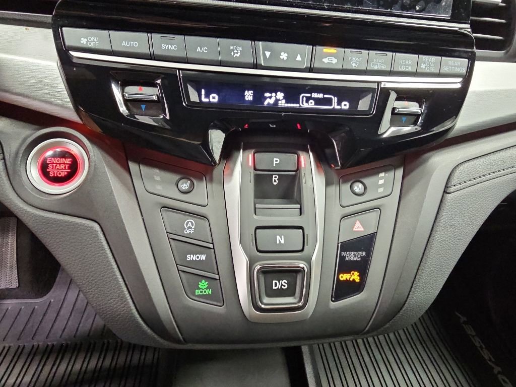 Used 2025 Honda Odyssey Sport-L image 19