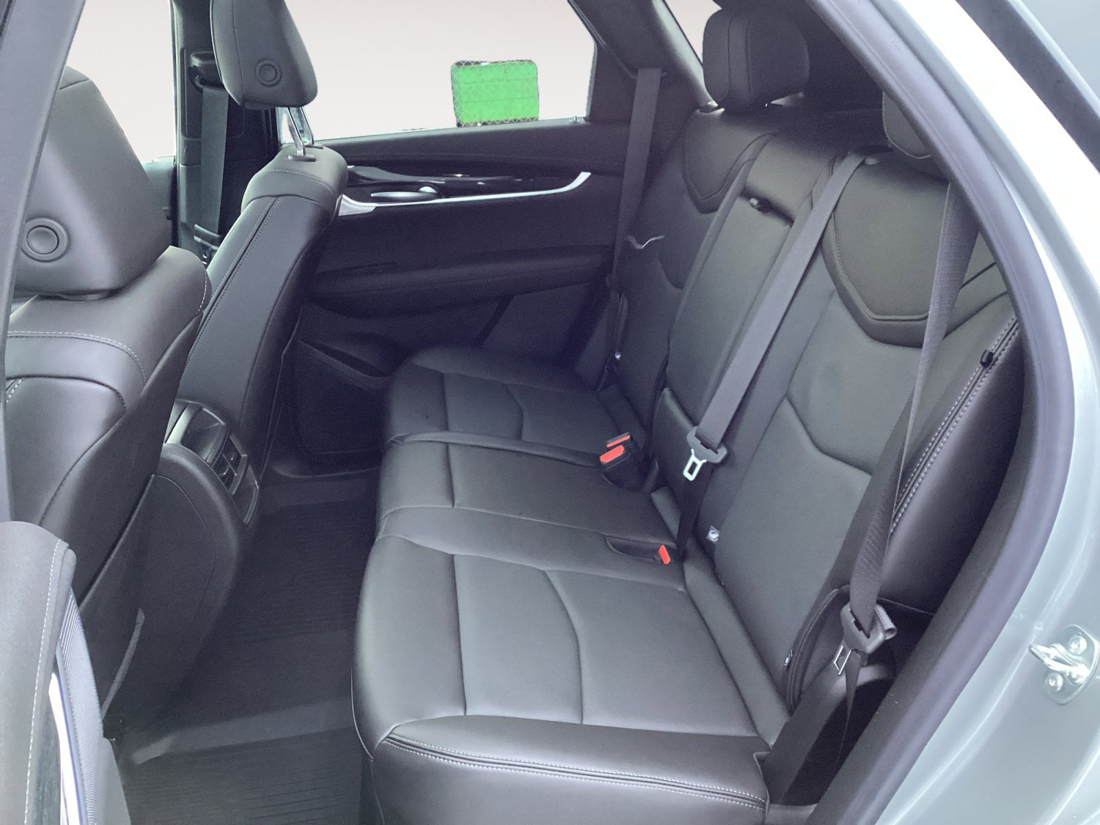 Used 2025 Cadillac XT5 Premium Luxury w/ Technology Package image 13