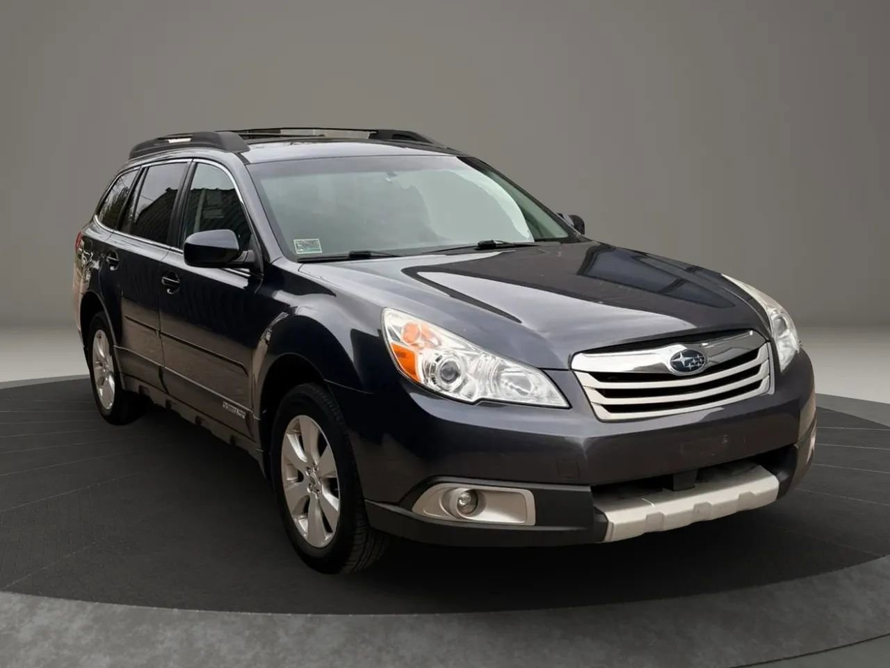 Used 2012 Subaru Outback 2.5i Limited AWD/4WD image 2