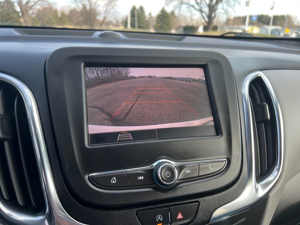 Used 2023 Chevrolet Equinox LS w/ LS Convenience Package image 24